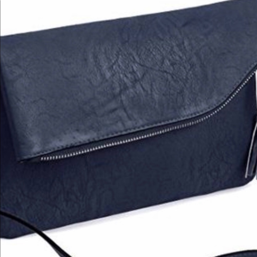 Chloé Leather Zippered Foldover Shoulder Bag